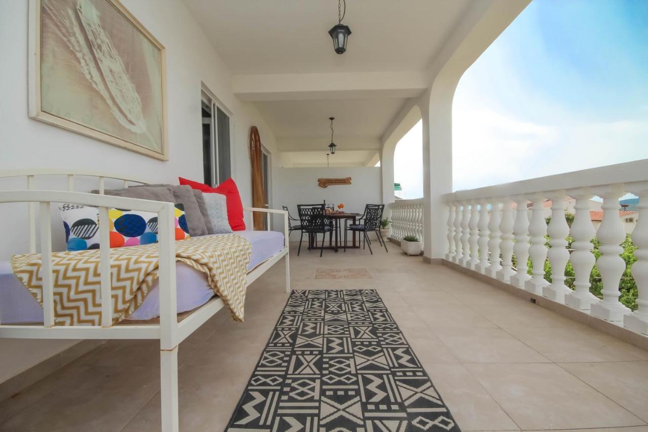 Lola'S Apartments Tribalj Dış mekan fotoğraf