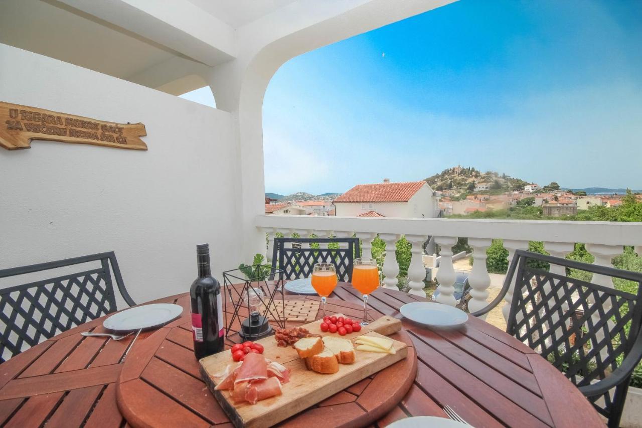 Lola'S Apartments Tribalj Dış mekan fotoğraf