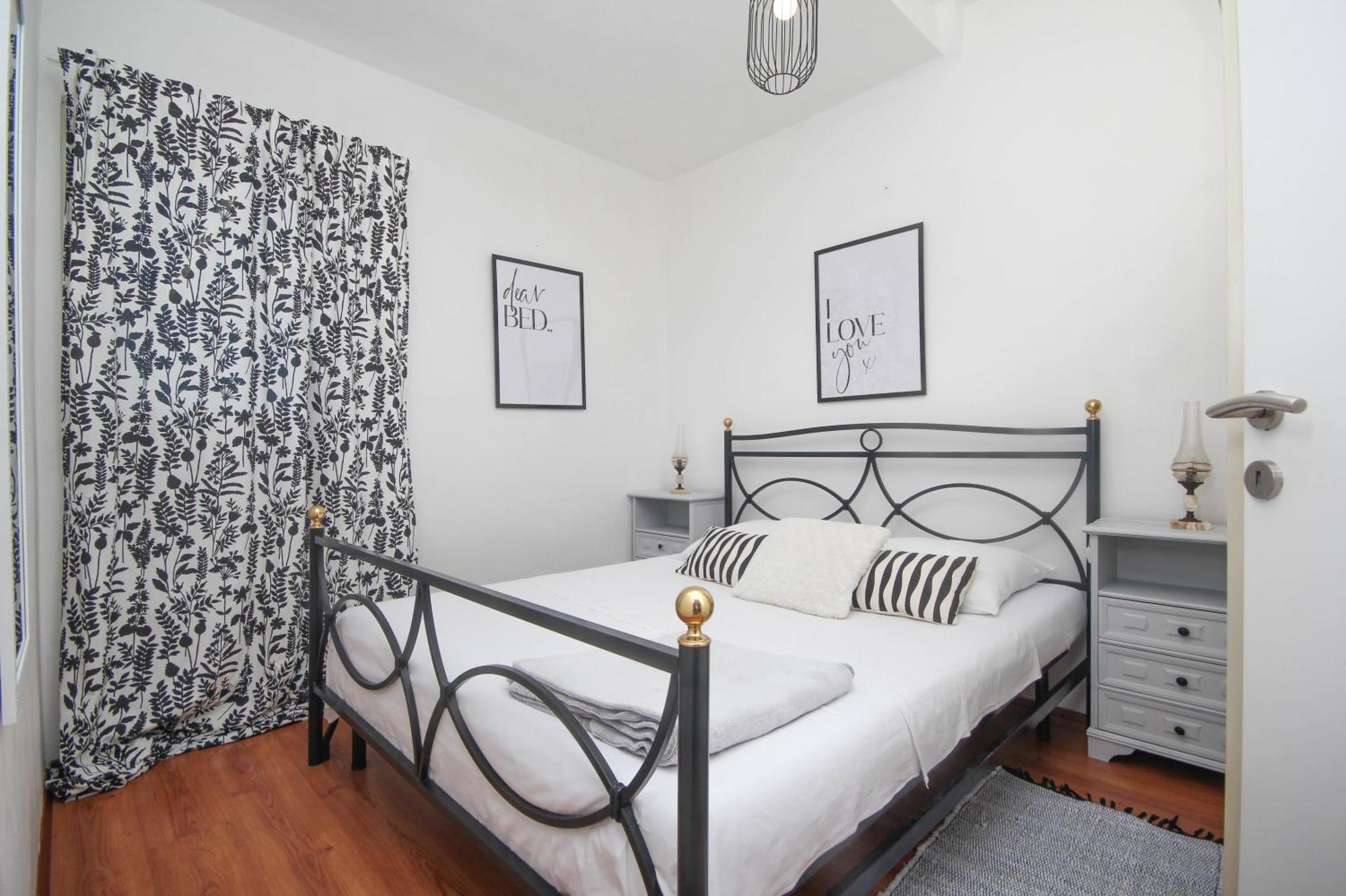 Lola'S Apartments Tribalj Dış mekan fotoğraf
