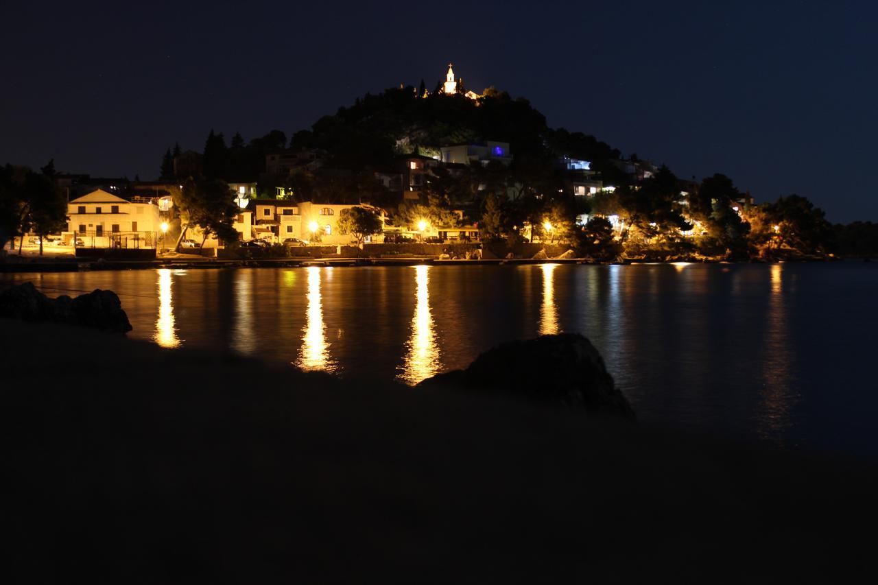 Lola'S Apartments Tribalj Dış mekan fotoğraf