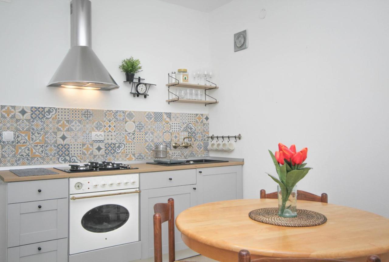 Lola'S Apartments Tribalj Dış mekan fotoğraf